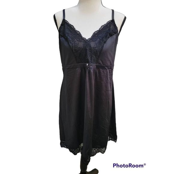 Cacique Other - Montelle Intimates Size XL Slip Nightie Black With Lace and Small Crystal Decal